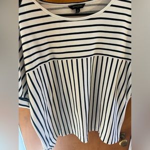 Never Worn, no tags. Banana Republic Factory Short Sleeve Shirt - Size XL